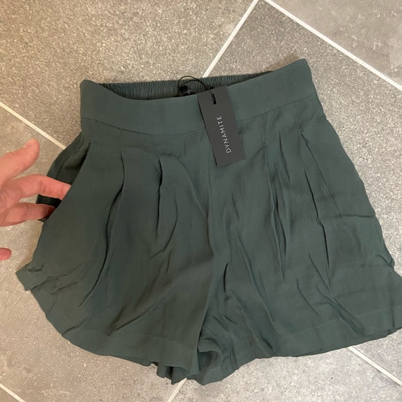 Dynamite high waisted teal shorts - Picture 2 of 3